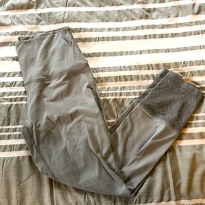 ZYIA Gray Mesh Harmony Legging Buttery Soft Size M
